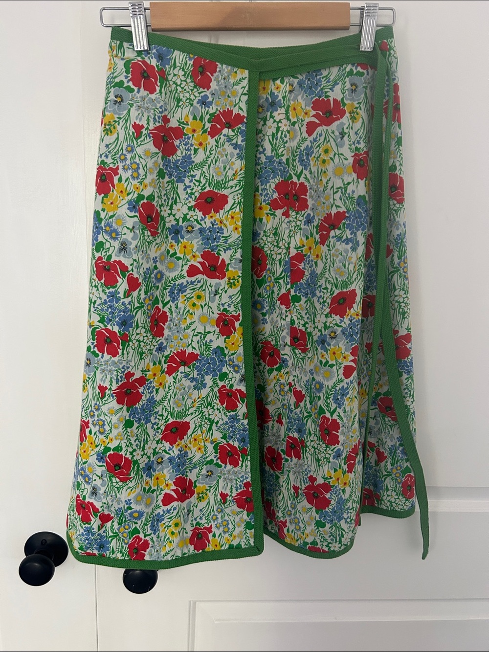 Vintage Green Floral Wrap Skirt, fits XS, S, M